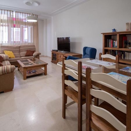 Apartamento Nuestra Andalucia - Cadiz Centro - Parking エクステリア 写真