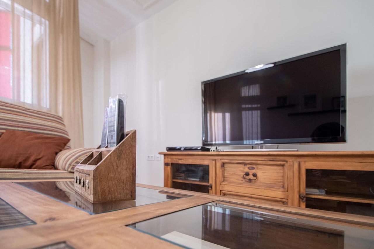Apartamento Nuestra Andalucia - Cadiz Centro - Parking エクステリア 写真