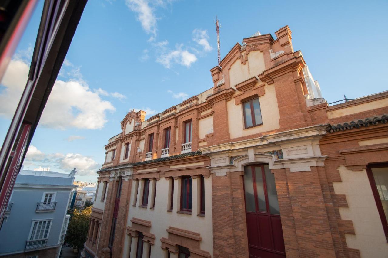 Apartamento Nuestra Andalucia - Cadiz Centro - Parking エクステリア 写真
