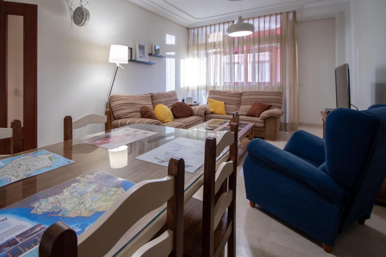 Apartamento Nuestra Andalucia - Cadiz Centro - Parking エクステリア 写真