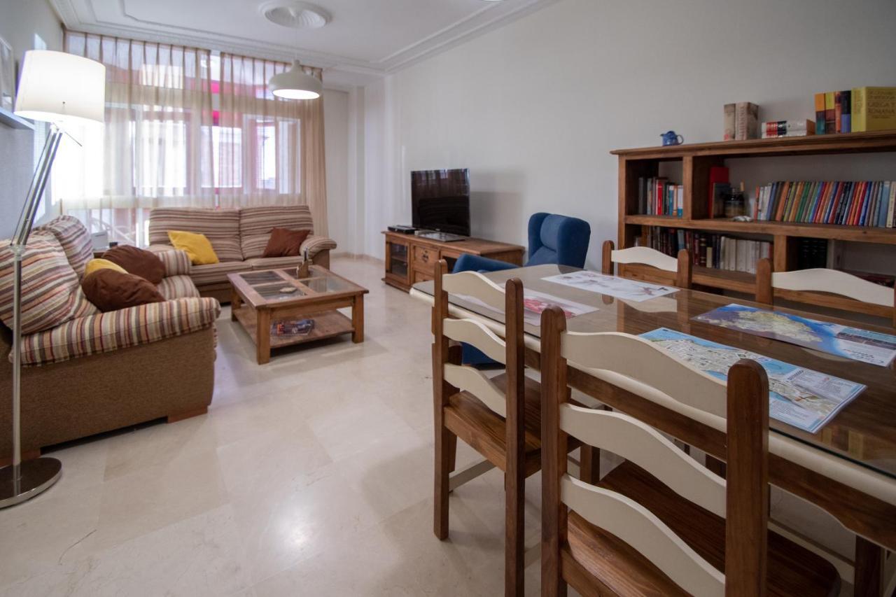 Apartamento Nuestra Andalucia - Cadiz Centro - Parking エクステリア 写真