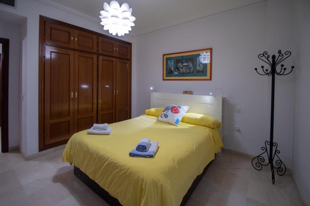 Apartamento Nuestra Andalucia - Cadiz Centro - Parking エクステリア 写真